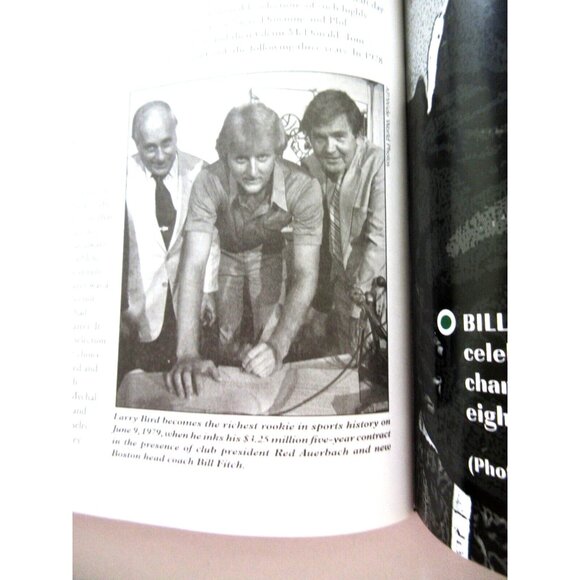 Boston Celtics Encyclopedia Book And COA Signed By Bill Russell Hardcover - Picture 10 of 11